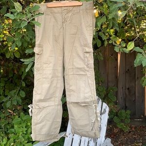 American Eagle Cargo Pants